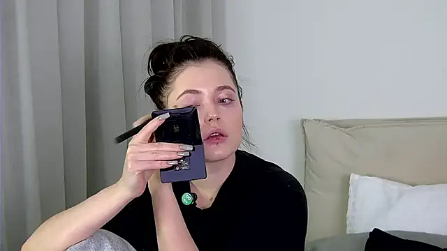 Snapshot of AshleyD_ chatting on 02/15/26, 03:03 AshleyD online show from 02/15/26, 03:03