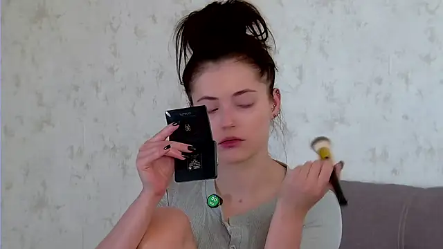 Snapshot of AshleyD_ chatting on 04/05/26, 03:47 AshleyD online show from 04/05/26, 03:47