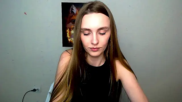 Doll Angelina online show from 05/29/26, 06:11