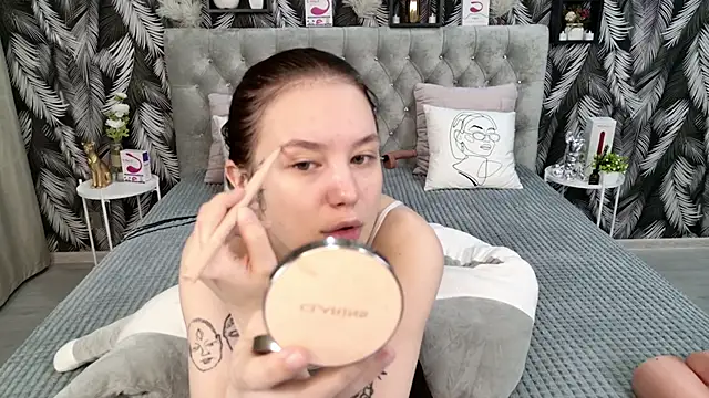 CarolineTenders online show from 01/08/26, 01:19