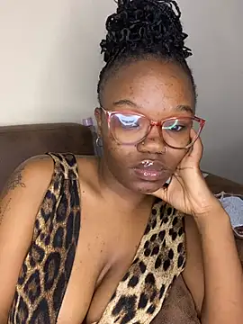 YummyMelanin117 online show from 03/11/26, 11:55