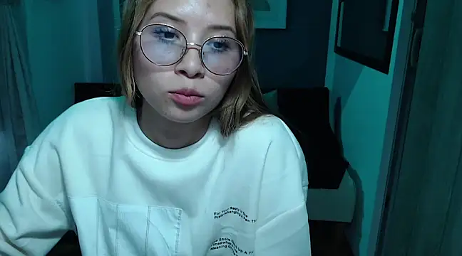 Fiorellaa delsd online show from 03/19/25, 12:56