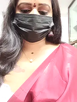 aparna99 online show from 10/31/25, 07:15