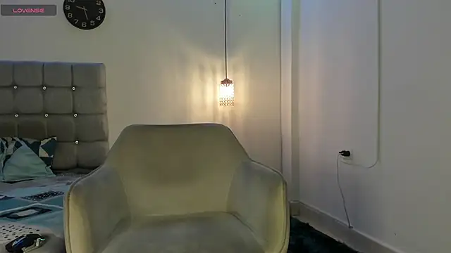 samxx muscle online show from 11/13/25, 02:49