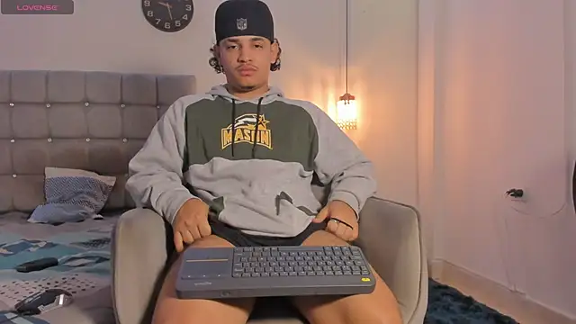 samxx muscle online show from 12/01/25, 02:00