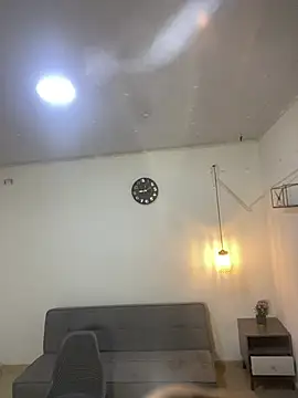 Snapshot of samxx_muscle chatting on 04/15/26, 02:13 samxx muscle online show from 04/15/26, 02:13