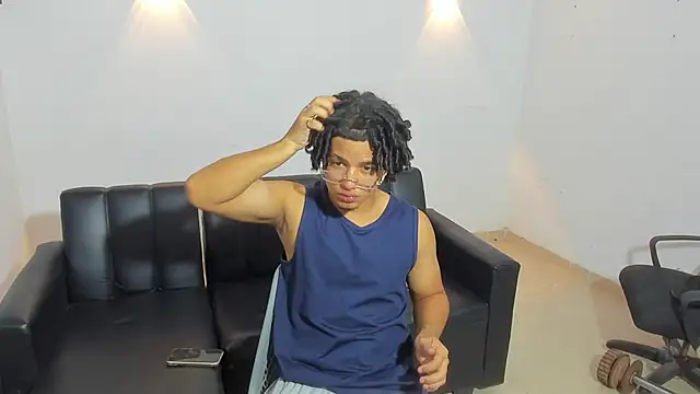 Snapshot of samxx_muscle chatting on 05/14/26, 12:56 samxx muscle online show from 05/14/26, 12:56