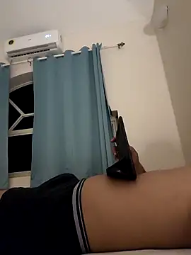 Snapshot of UAjit chatting on 04/01/26, 06:49 UAjit online show from 04/01/26, 06:49