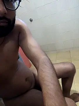 Snapshot of UAjit chatting on 04/03/26, 02:31 UAjit online show from 04/03/26, 02:31