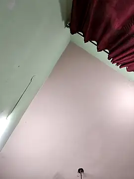 Eshwari Chopra online show from 10/06/25, 03:48