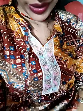 Eshwari Chopra online show from 10/16/25, 05:03