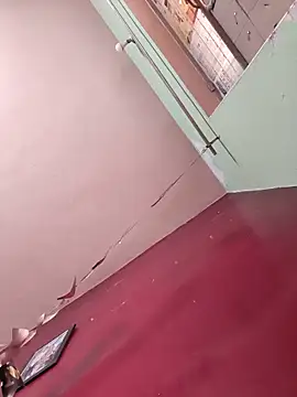 Eshwari Chopra online show from 10/20/25, 09:54