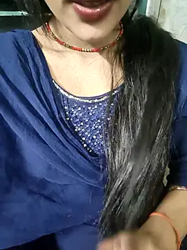 Eshwari Chopra online show from 02/27/26, 05:02