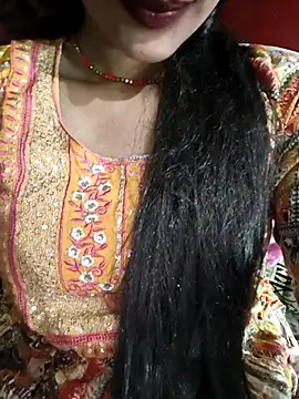 Snapshot of Eshwari_Chopra chatting on 03/10/26, 04:17 Eshwari Chopra online show from 03/10/26, 04:17