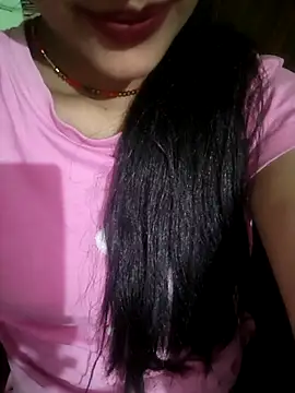 Snapshot of Eshwari_Chopra chatting on 03/20/26, 03:39 Eshwari Chopra online show from 03/20/26, 03:39