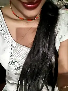 Snapshot of Eshwari_Chopra chatting on 03/28/26, 03:50 Eshwari Chopra online show from 03/28/26, 03:50