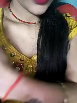 Snapshot of Eshwari_Chopra chatting on 04/01/26, 04:48 Eshwari Chopra online show from 04/01/26, 04:48