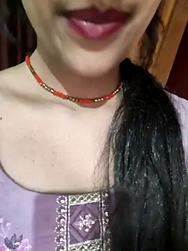 Snapshot of Eshwari_Chopra chatting on 04/07/26, 05:30 Eshwari Chopra online show from 04/07/26, 05:30