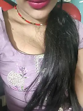 Snapshot of Eshwari_Chopra chatting on 04/07/26, 05:46 Eshwari Chopra online show from 04/07/26, 05:46