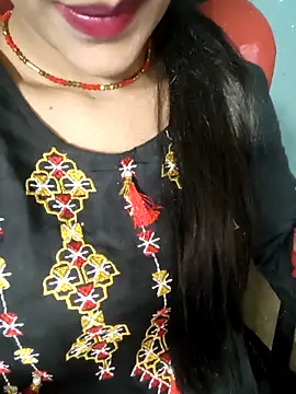 Snapshot of Eshwari_Chopra chatting on 04/17/26, 12:52 Eshwari Chopra online show from 04/17/26, 12:52