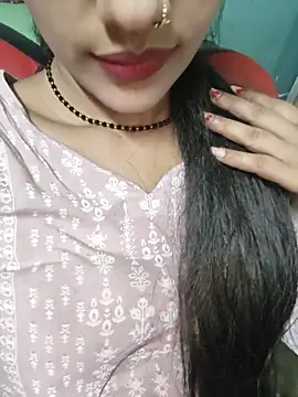 Snapshot of Eshwari_Chopra chatting on 06/06/26, 04:33 Eshwari Chopra online show from 06/06/26, 04:33