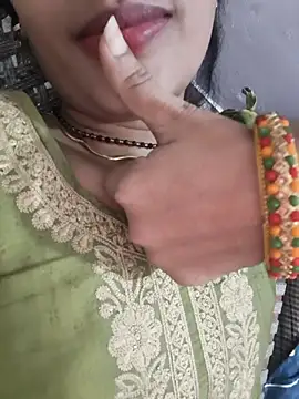 Eshwari Chopra online show from 07/10/26, 01:10