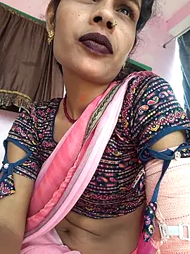 Snapshot of Eshna_Dabral chatting on 09/15/25, 07:08 Eshna Dabral online show from 09/15/25, 07:08