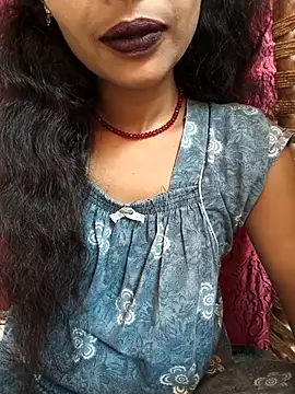 Snapshot of Eshna_Dabral chatting on 09/23/25, 02:36 Eshna Dabral online show from 09/23/25, 02:36