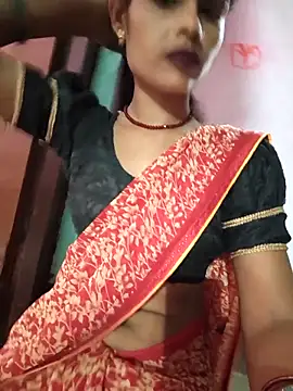 Snapshot of Eshna_Dabral chatting on 10/04/25, 02:48 Eshna Dabral online show from 10/04/25, 02:48