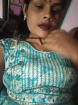 Snapshot of Eshna_Dabral chatting on 10/12/25, 03:11 Eshna Dabral online show from 10/12/25, 03:11