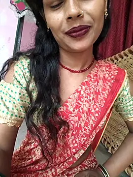 Snapshot of Eshna_Dabral chatting on 10/19/25, 12:55 Eshna Dabral online show from 10/19/25, 12:55