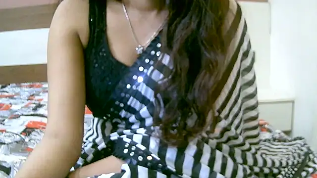 ragini m m s online show from 09/14/25, 08:35