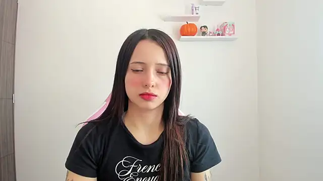 ImBunnyNova online show from 11/08/25, 01:44