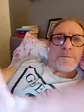 Deddyitalia3p online show from 11/29/25, 08:34