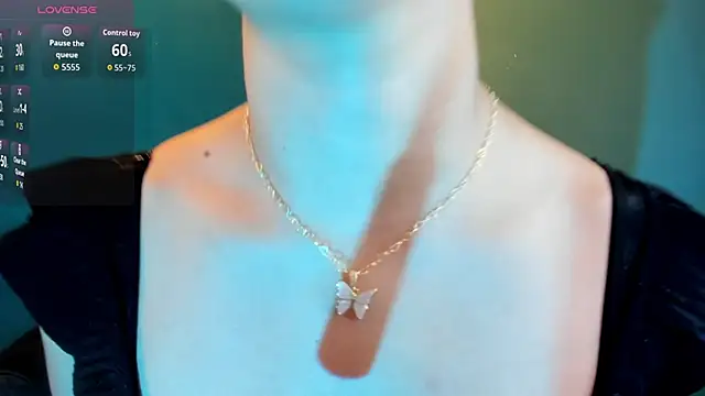 Snapshot of Elaine87_ chatting on 11/08/25, 10:41 Elaine87 online show from 11/08/25, 10:41