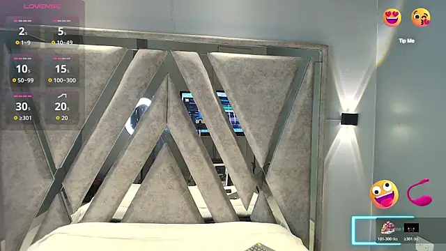 Snapshot of Elaine87_ chatting on 11/10/25, 09:36 Elaine87 online show from 11/10/25, 09:36