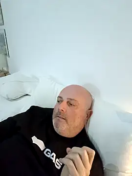 Alexis Bull online show from 02/28/26, 05:36