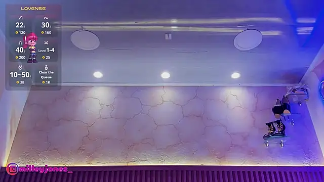 Snapshot of MilleyJones chatting on 03/09/26, 11:47 MilleyJones online show from 03/09/26, 11:47