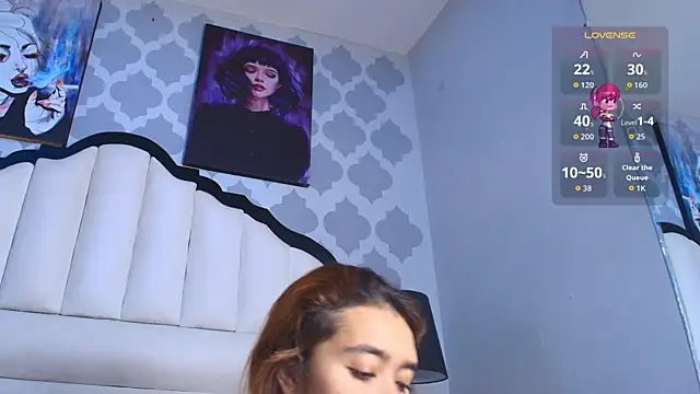 Snapshot of MilleyJones chatting on 03/30/26, 12:17 MilleyJones online show from 03/30/26, 12:17