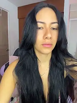 ArianaReynoldss online show from 04/09/26, 10:20