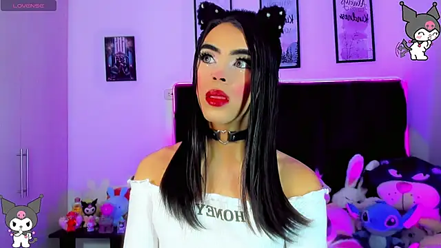 Snapshot of Valensx_oficiall chatting on 04/07/26, 01:06 Valensx oficiall online show from 04/07/26, 01:06