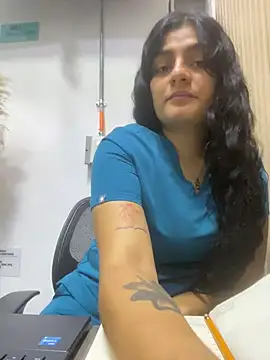 carlafox05 online show from 06/01/26, 02:41