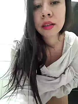 Snapshot of Yuli_Mars chatting on 12/03/25, 03:14 Yuli Mars online show from 12/03/25, 03:14