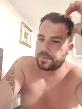 iunutmi online show from 09/20/25, 08:43