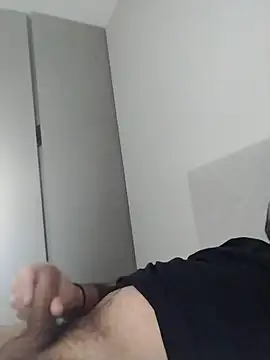 iunutmi online show from 11/02/25, 10:17