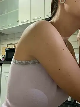 Anna Nobel online show from 11/13/25, 04:33