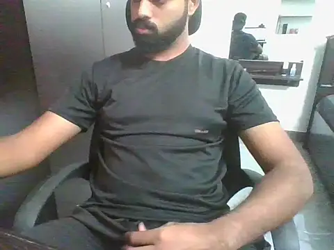 lovelyakash69 online show from 09/24/25, 02:59