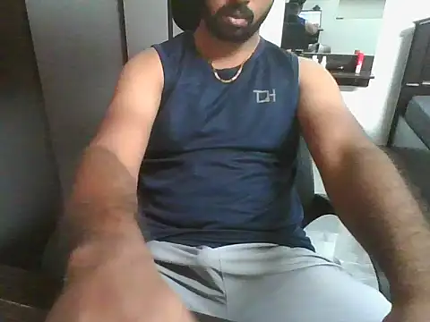 Snapshot of lovelyakash69 chatting on 03/23/26, 06:28 lovelyakash69 online show from 03/23/26, 06:28