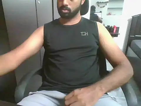 Snapshot of lovelyakash69 chatting on 04/02/26, 08:34 lovelyakash69 online show from 04/02/26, 08:34