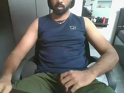 Snapshot of lovelyakash69 chatting on 04/10/26, 08:19 lovelyakash69 online show from 04/10/26, 08:19